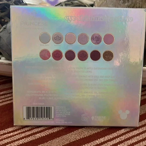 Disney Princess - Eye Shimmer Palette Cosmetics New - Picture 4 of 4
